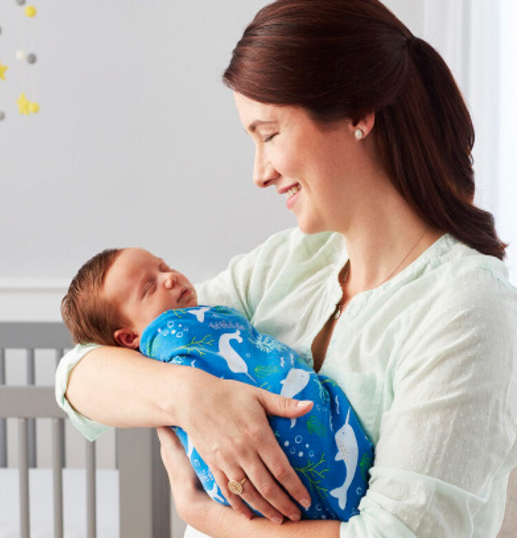 I’m a terrible ‘swaddler,’ but 
the ease of the Breathable Baby Active Swaddle Blanket has given me hope!