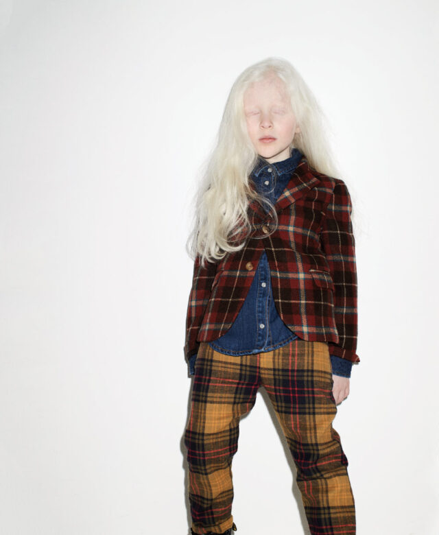 Jana wears Zadig & Voltaire denim shirt, Nupkeet blazer and The Campamento pants.